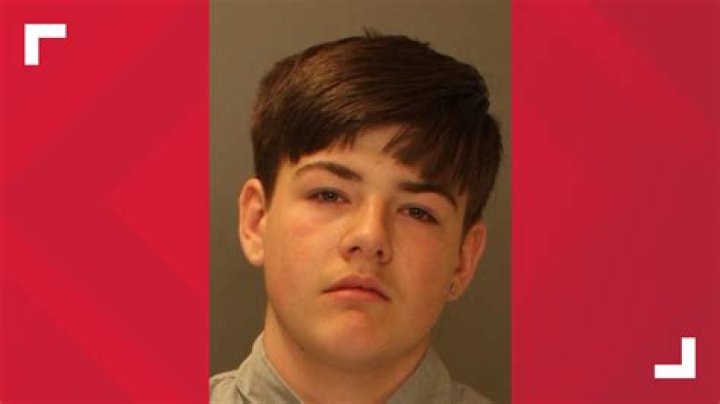 Can a 16 year old go to jail in Canada?